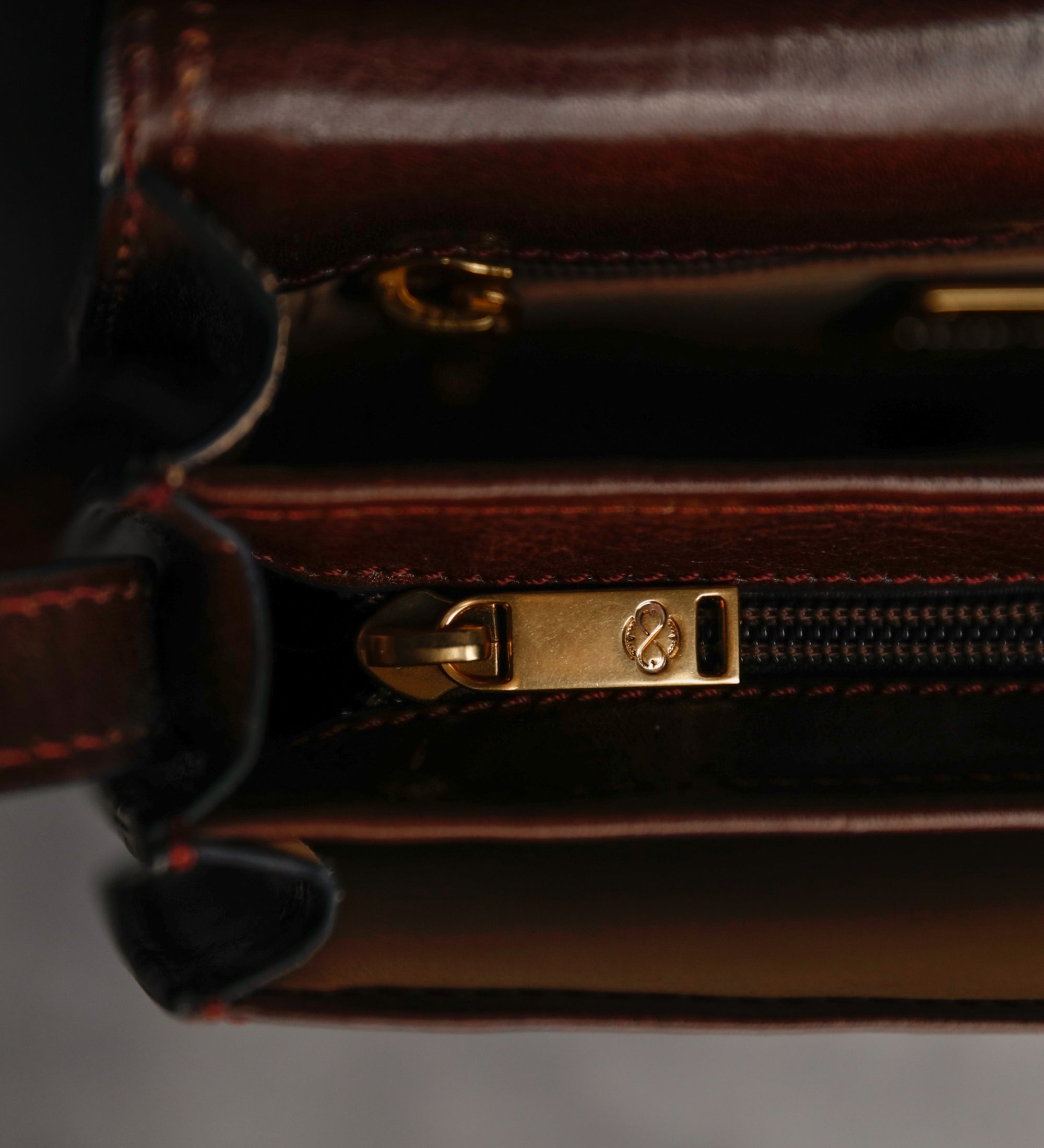 Leather Saddle Bag for Women - Moonfleet