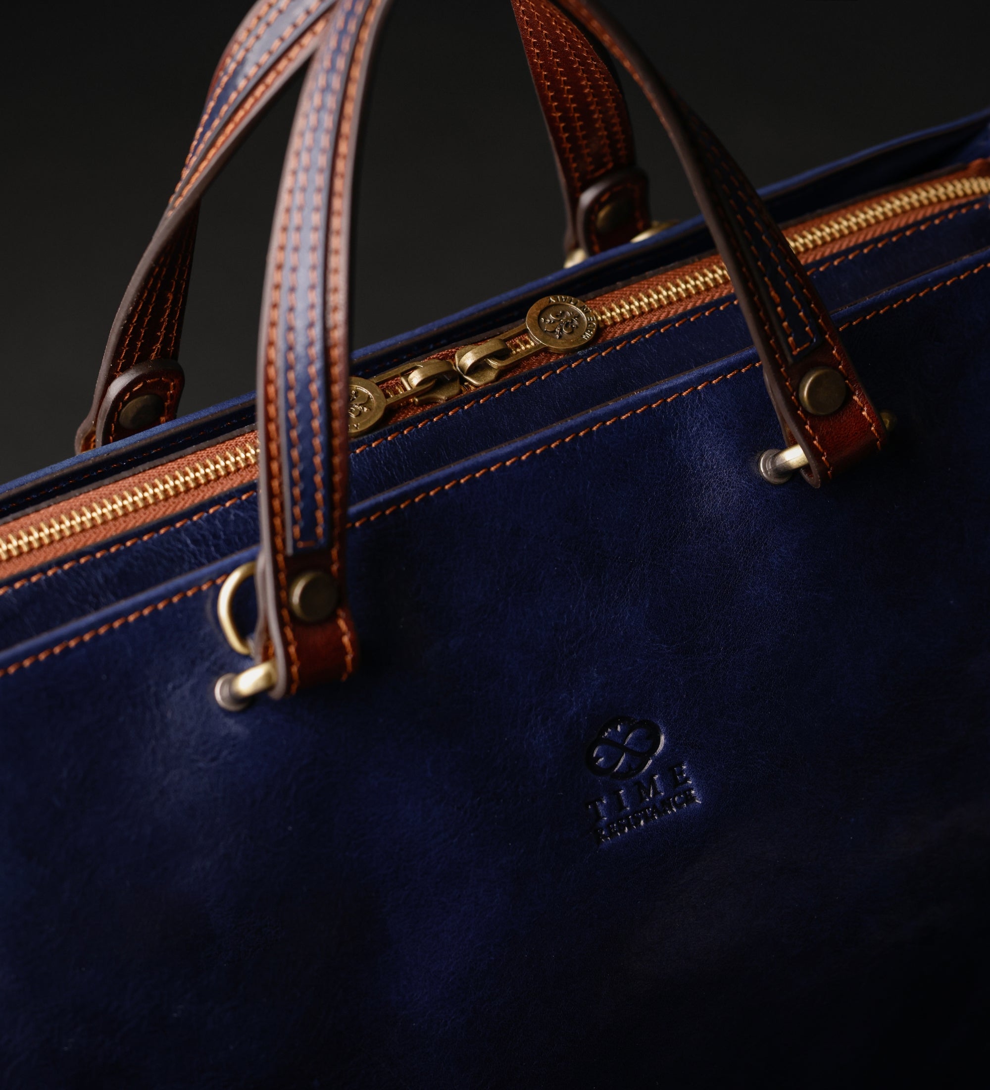 Leather Tote Bag for Women – The Scarlet Letter