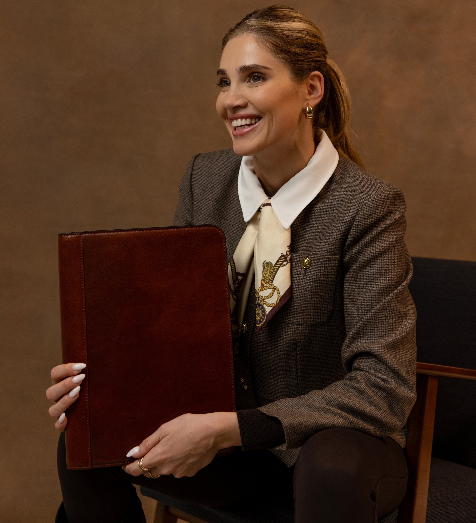 Womens Leather A4 Documents Folder Organizer - Candide