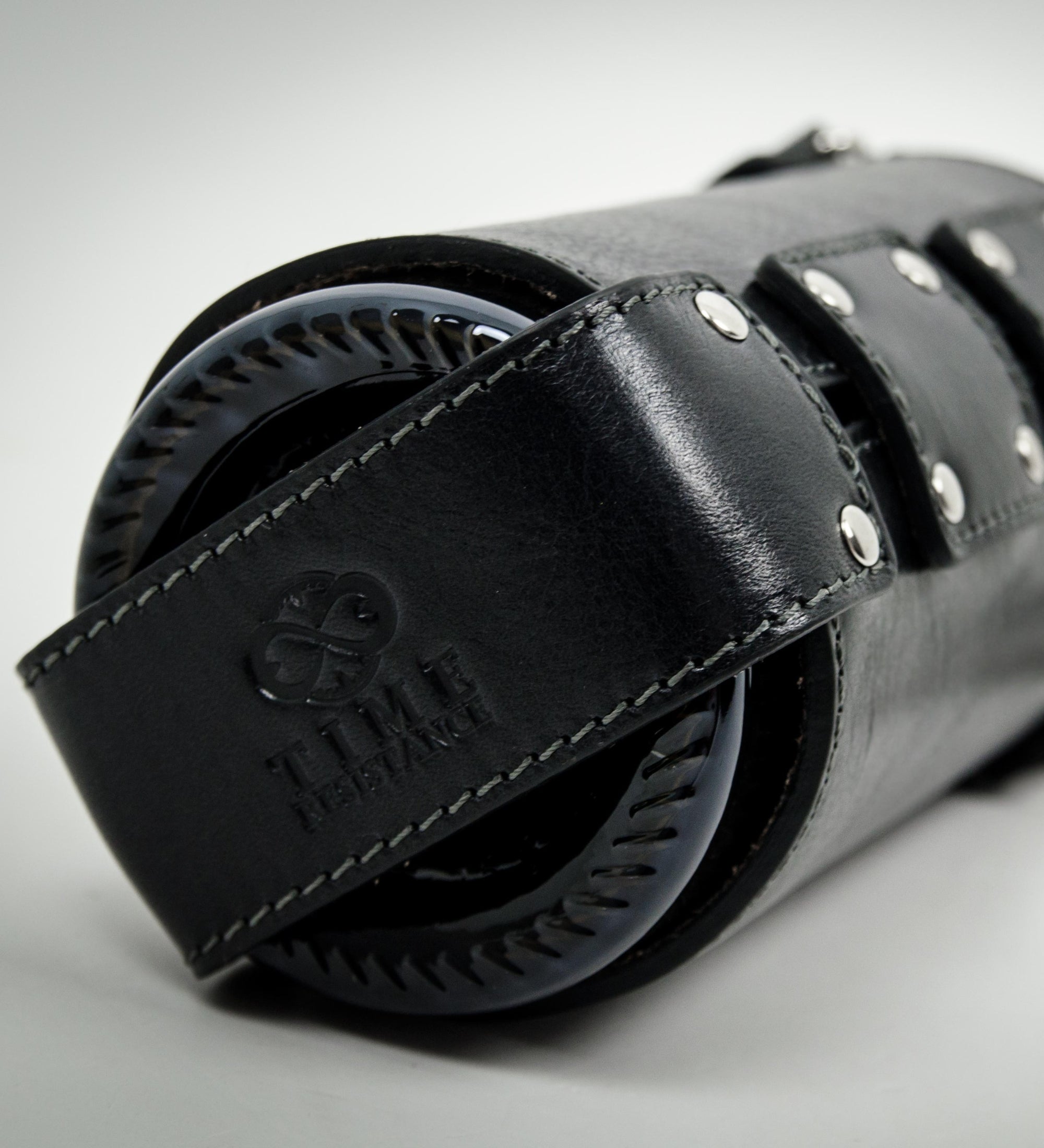 Leather Wine Tote for Women - Saving Grapes