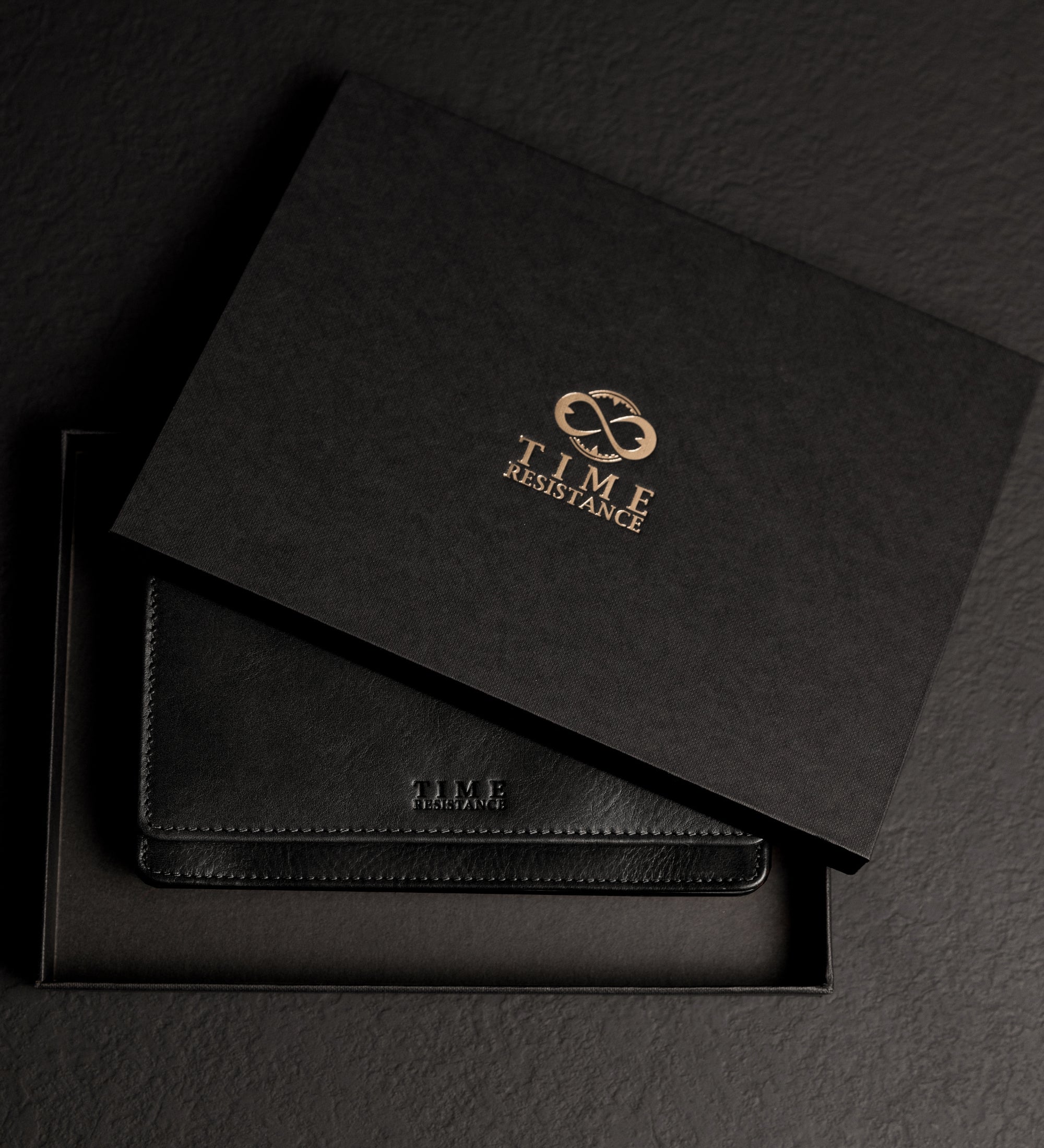 Women’s Leather Continental Wallet - Charade
