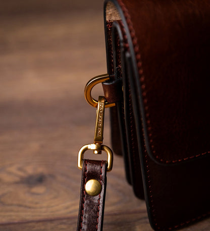 Pochette en cuir - Le Faucon maltais