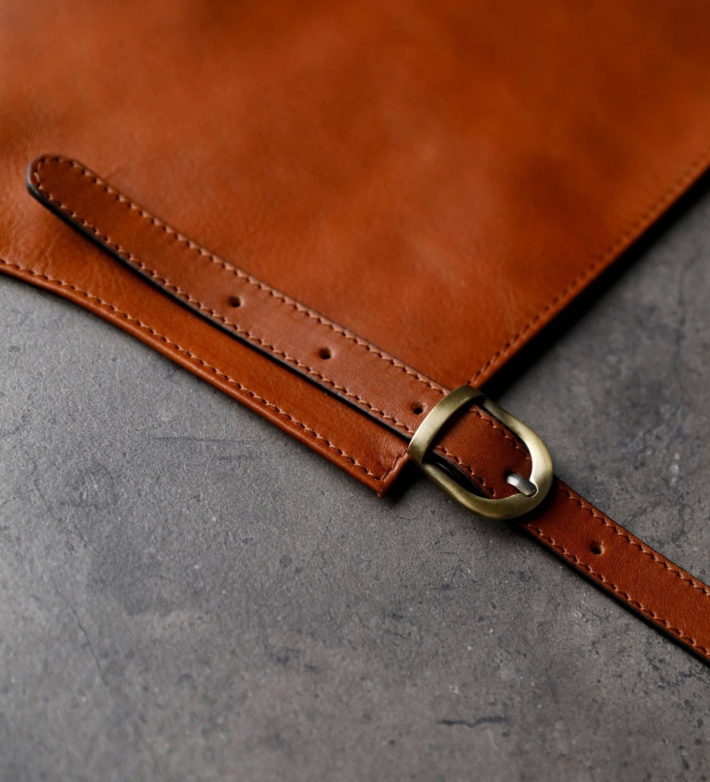 Tablier en cuir pleine longueur - Under The Net