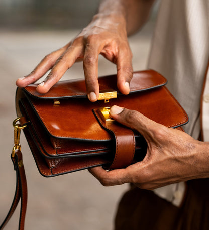 Pochette en cuir - Le Faucon maltais