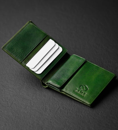 Leather Bifold Wallet - Daniel