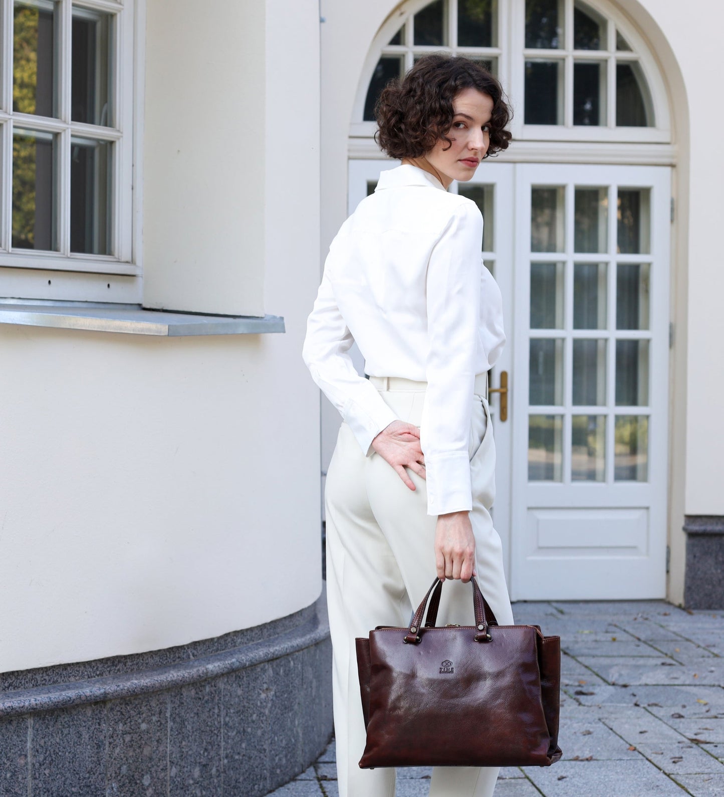 Sac fourre-tout à bandoulière en cuir pour femme - The Scarlet Letter
