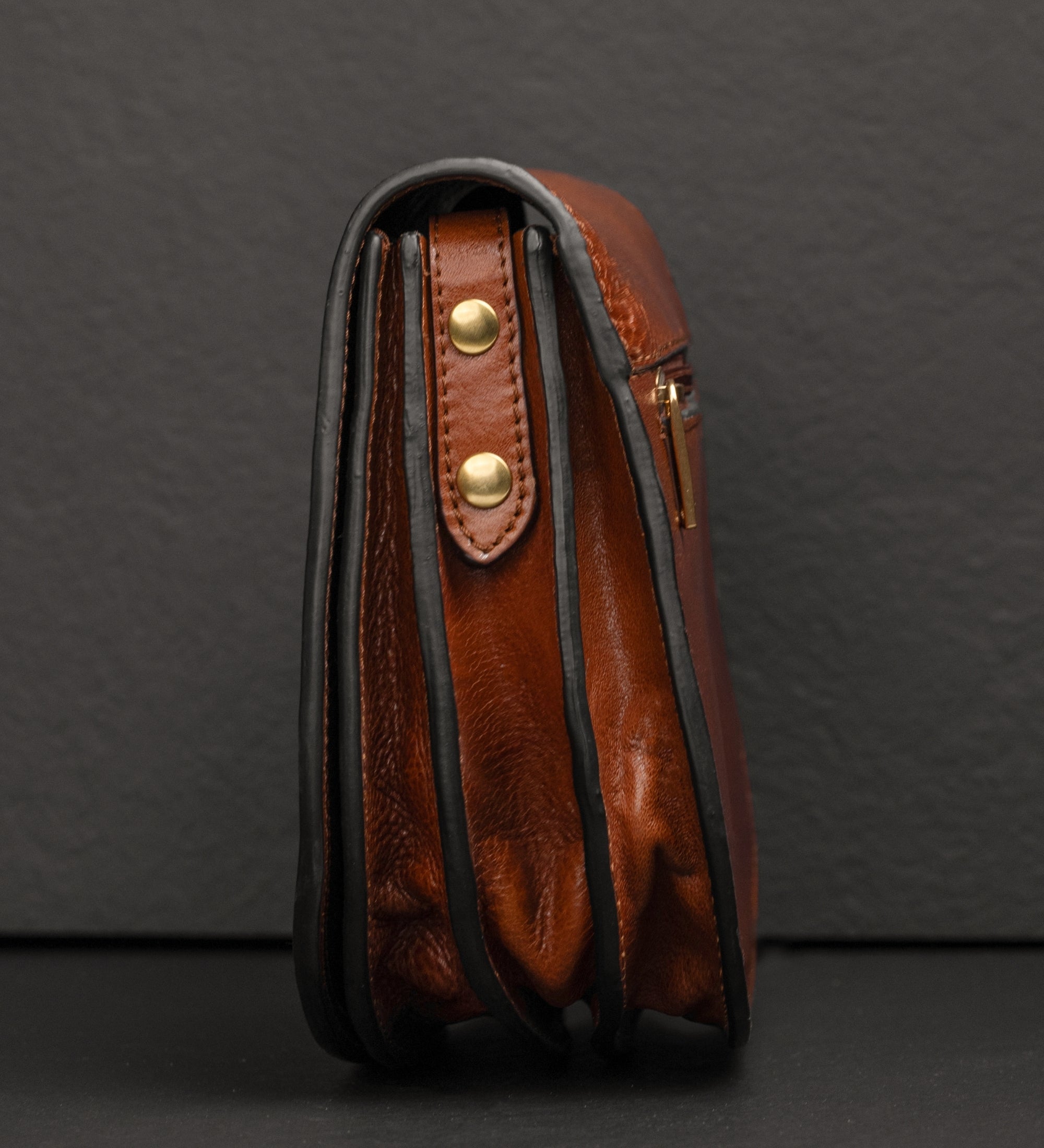 Leather Saddle Bag for Women - Moonfleet