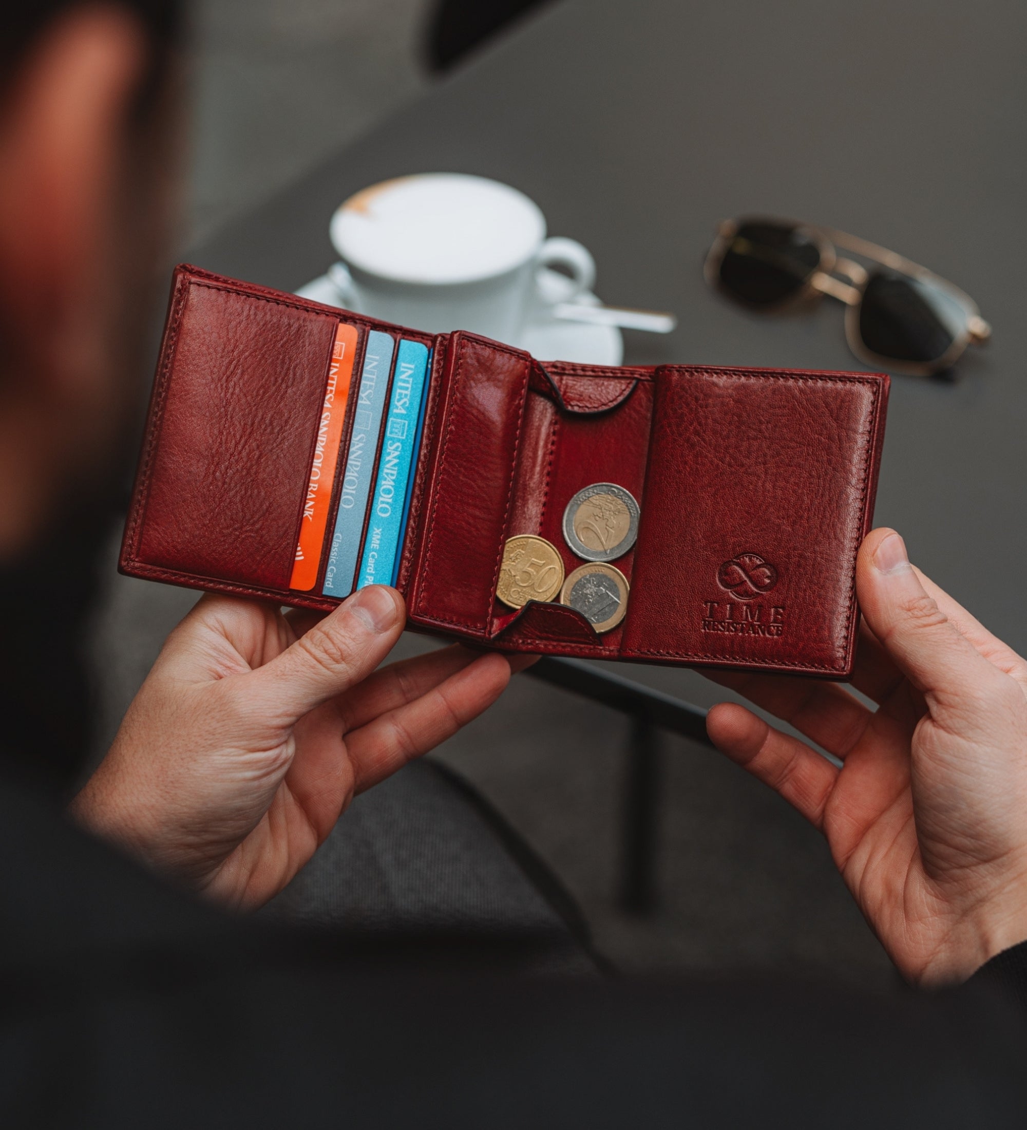 Leather Bifold Wallet - Daniel