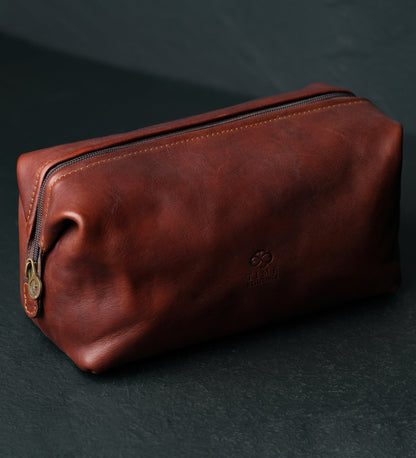 Trousse de toilette en cuir - Four Past Midnight