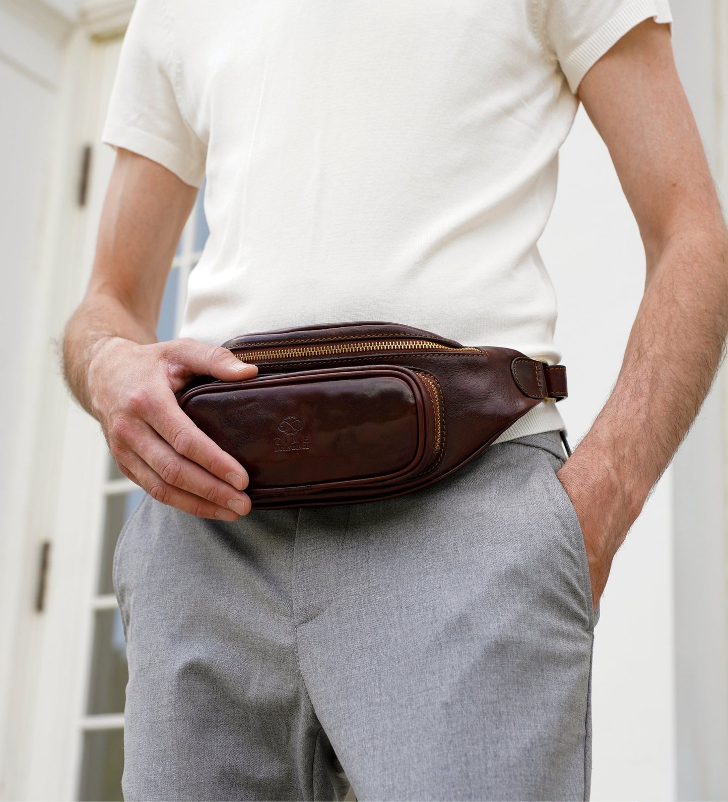 Sac banane en cuir - Independent People