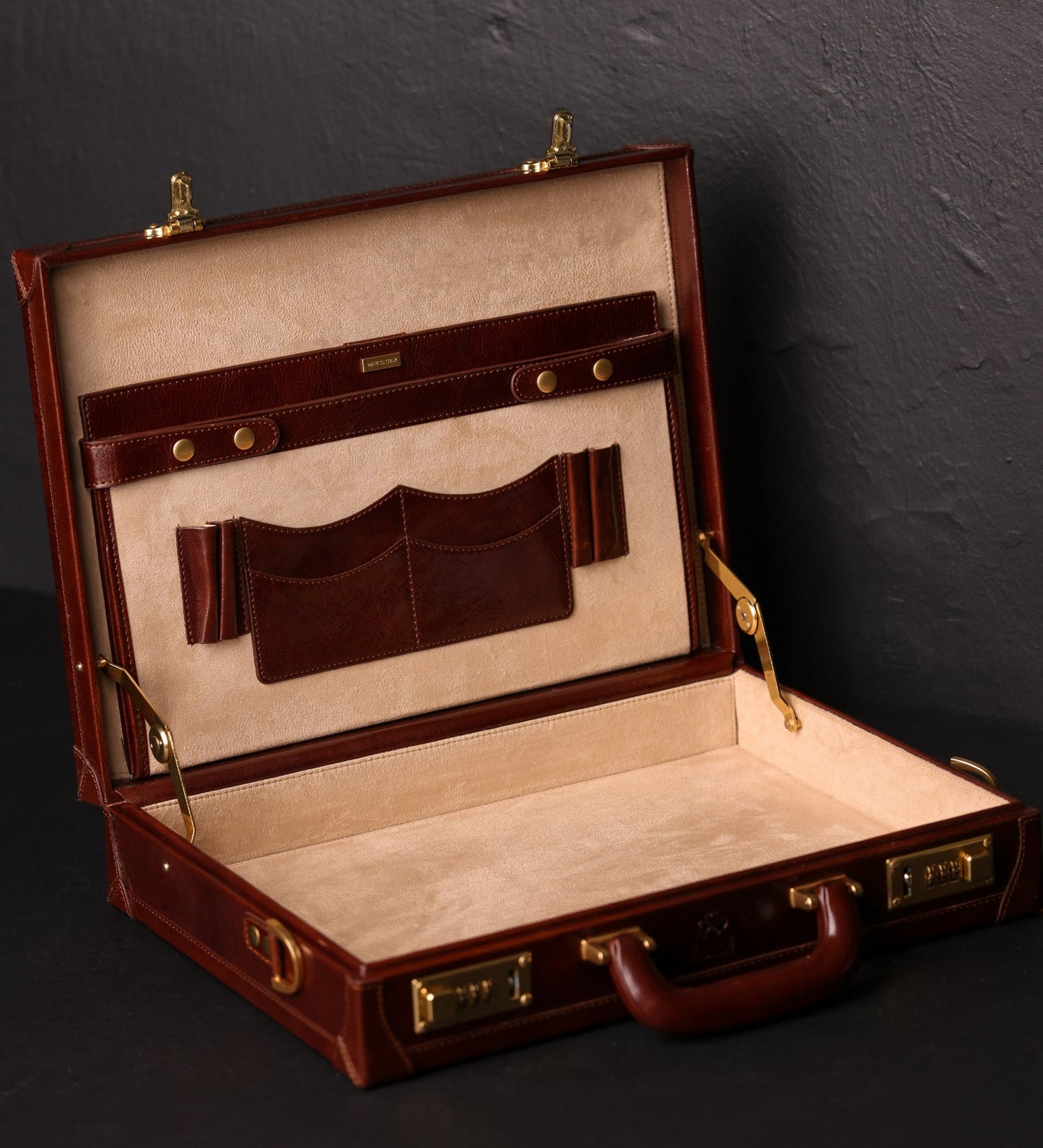 Grand attaché-case en cuir Porte-documents - Parade's End