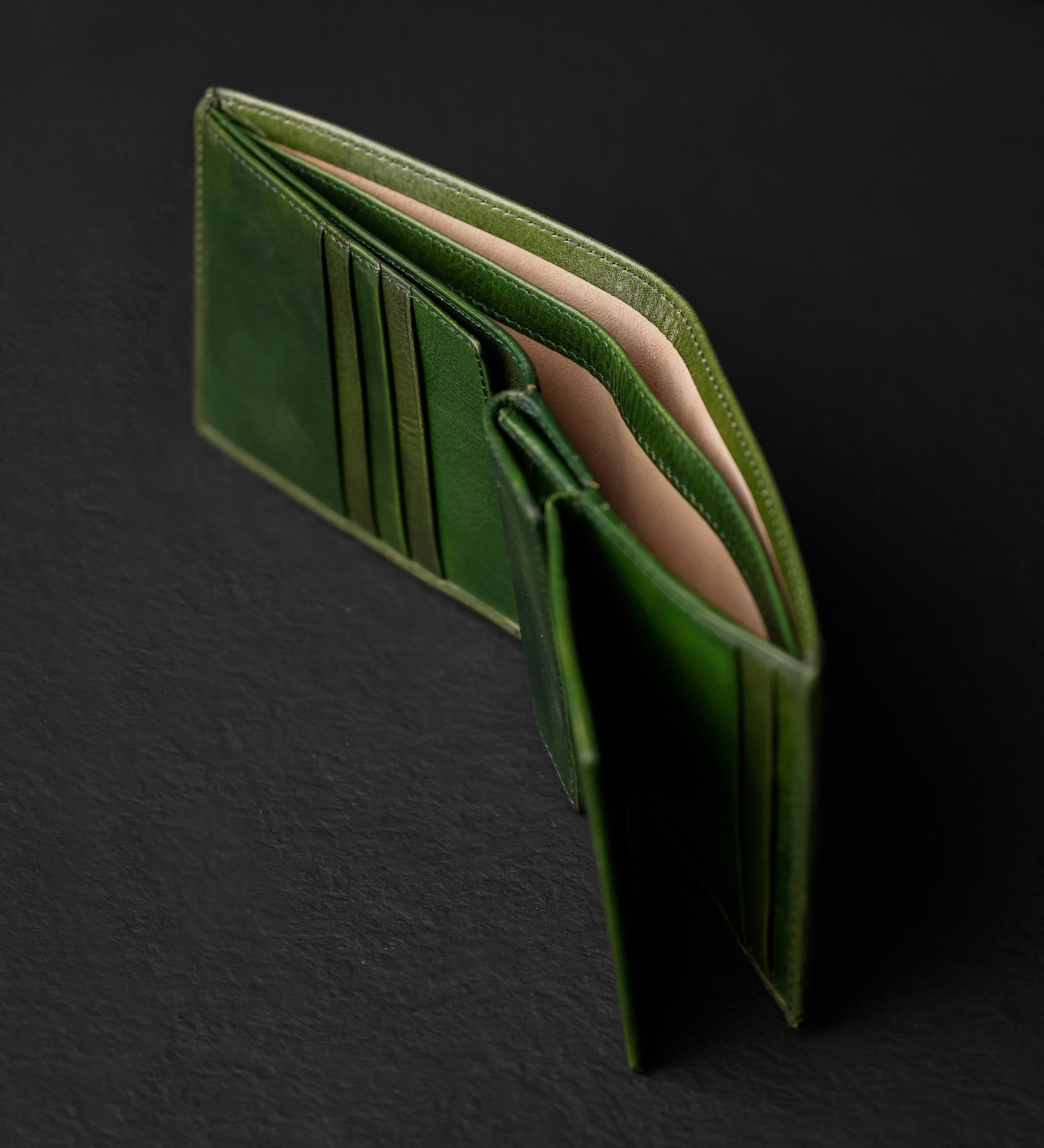 Leather Bifold Wallet - Daniel