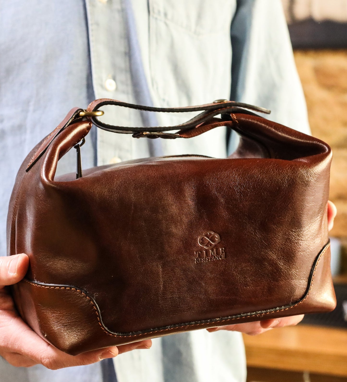 Leather Toiletry Bag for Women - Autumn Leaves