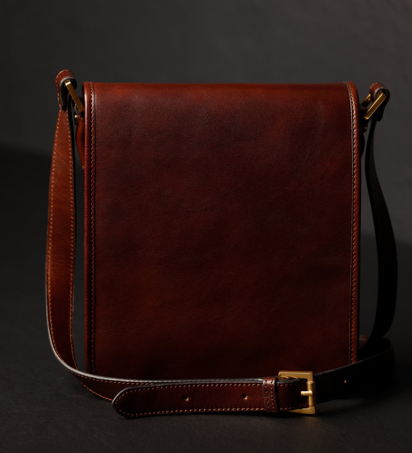 Kleine Leder-Messenger Bag - On The Road