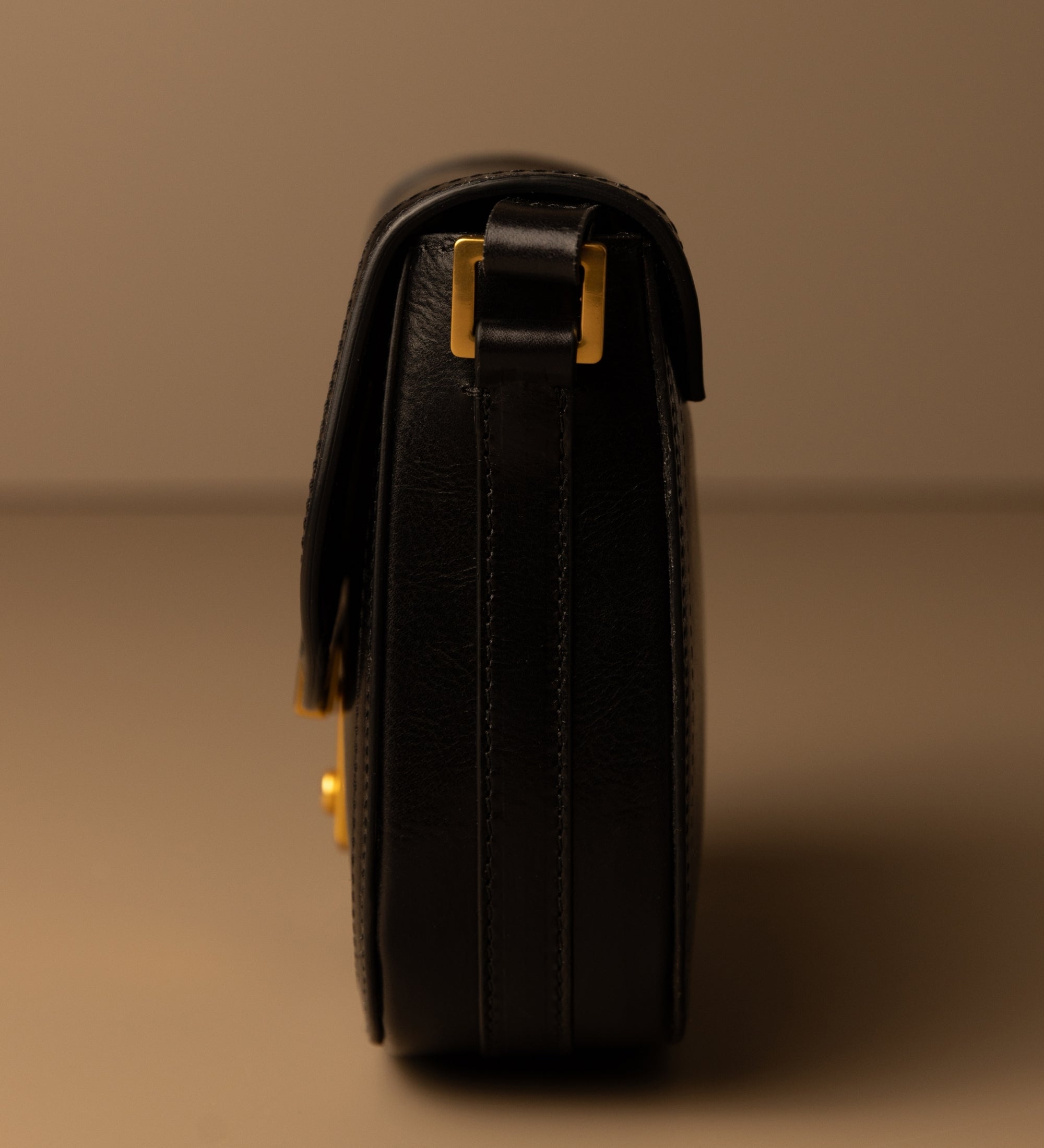 Womens Leather Saddle Bag - Secrets