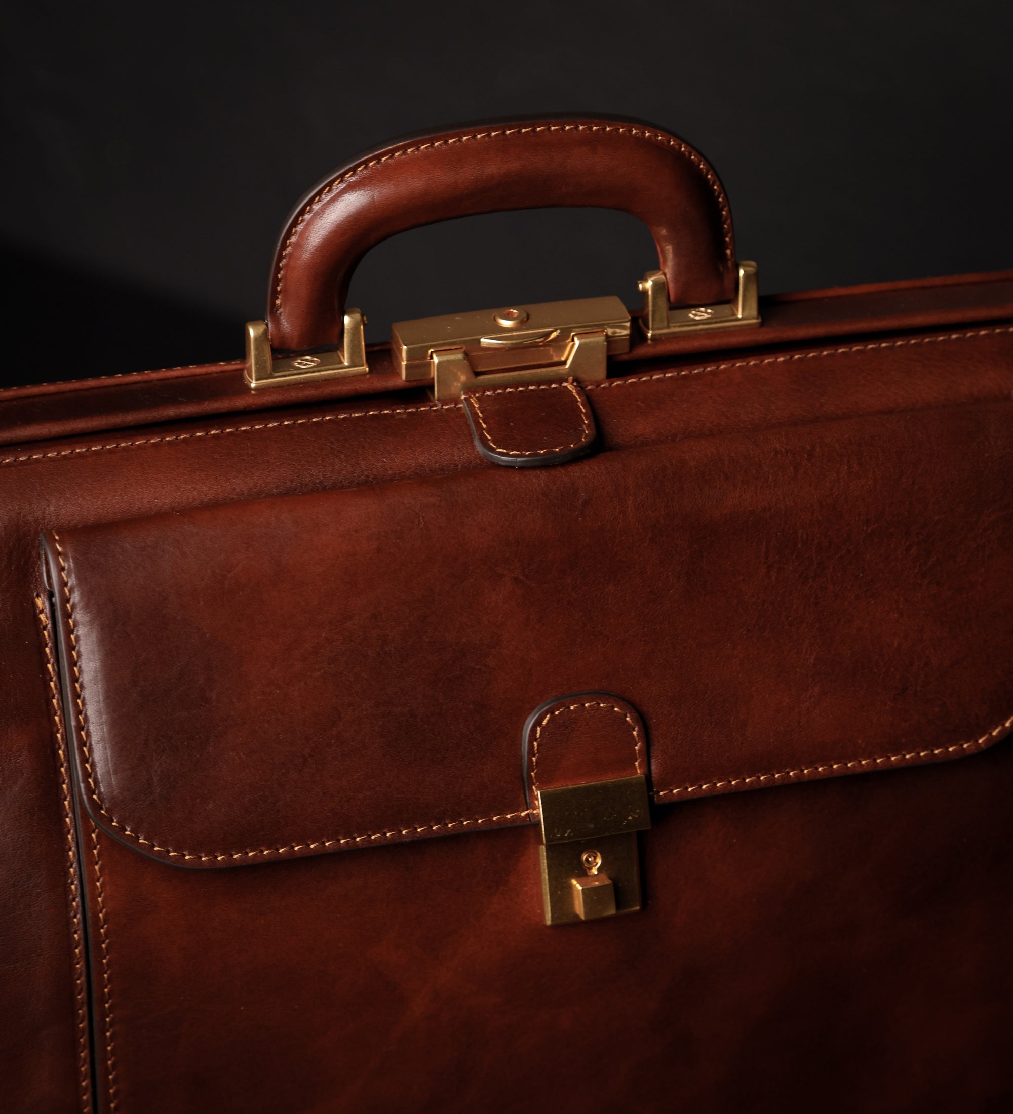 Large Italian Leather Doctor Bag for Women - Hamlet
