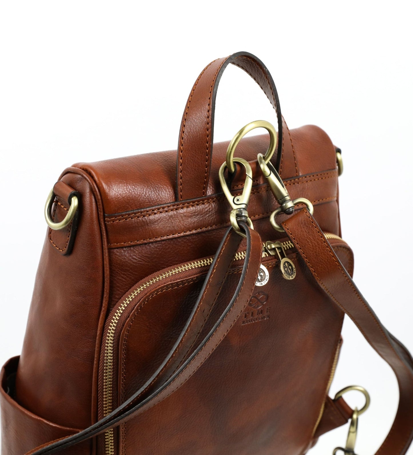 Sac à dos convertible en sac à bandoulière en cuir marron Cognac - The Waves