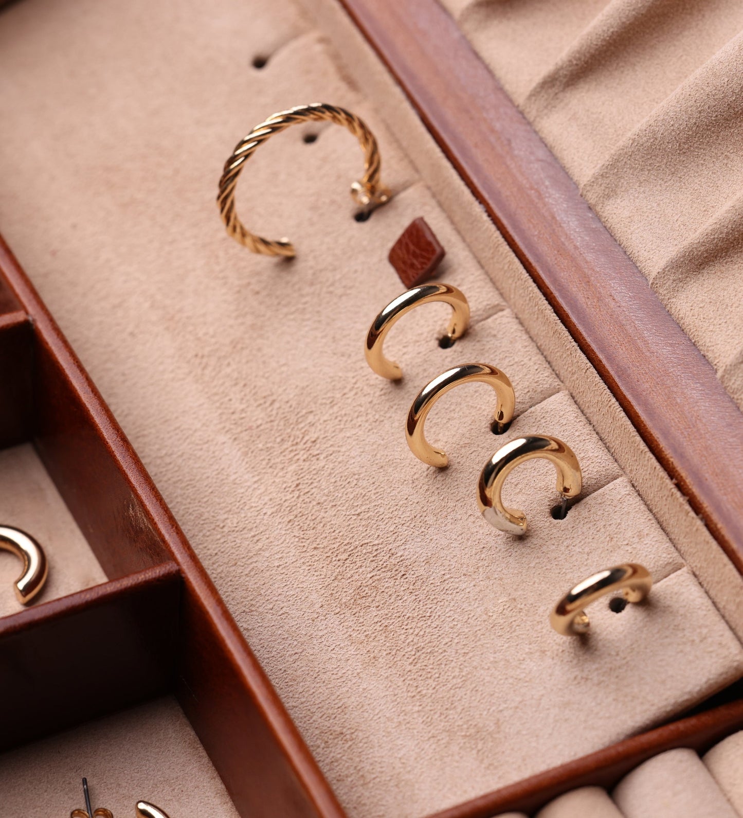 Boîte à bijoux et accessoires en cuir - The Line of Beauty