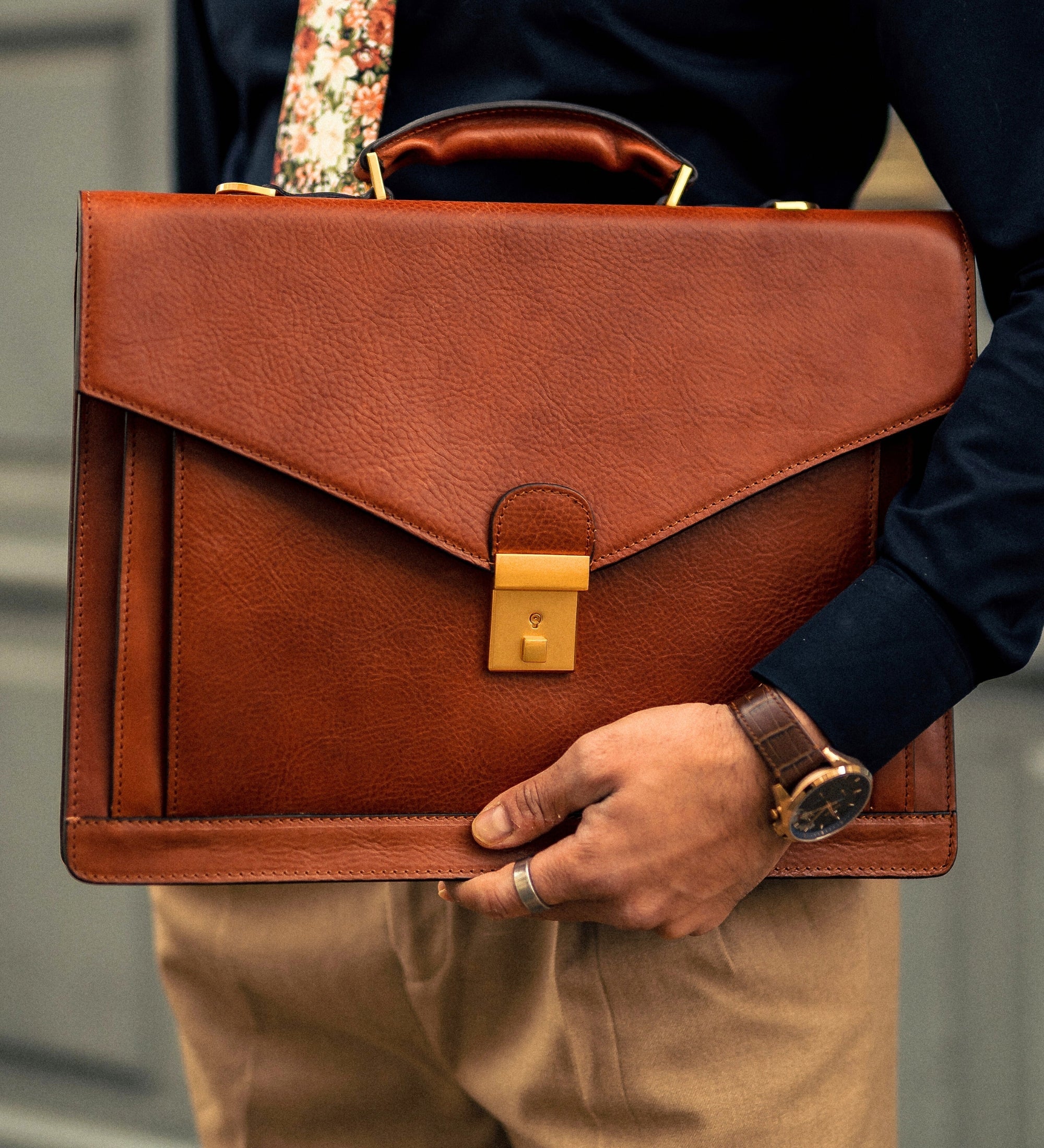 Classic Design Leather Briefcase - The Magus