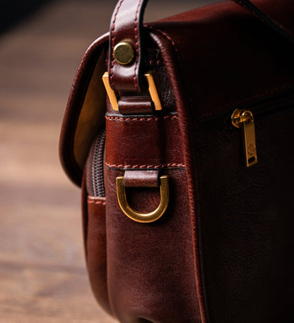 Sac en cuir pour le corps - Women In Love
