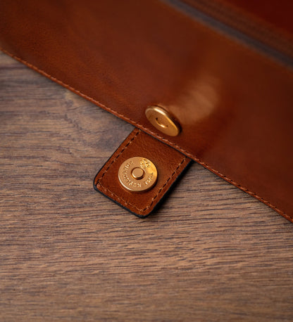 Pochette en cuir - Le Faucon maltais