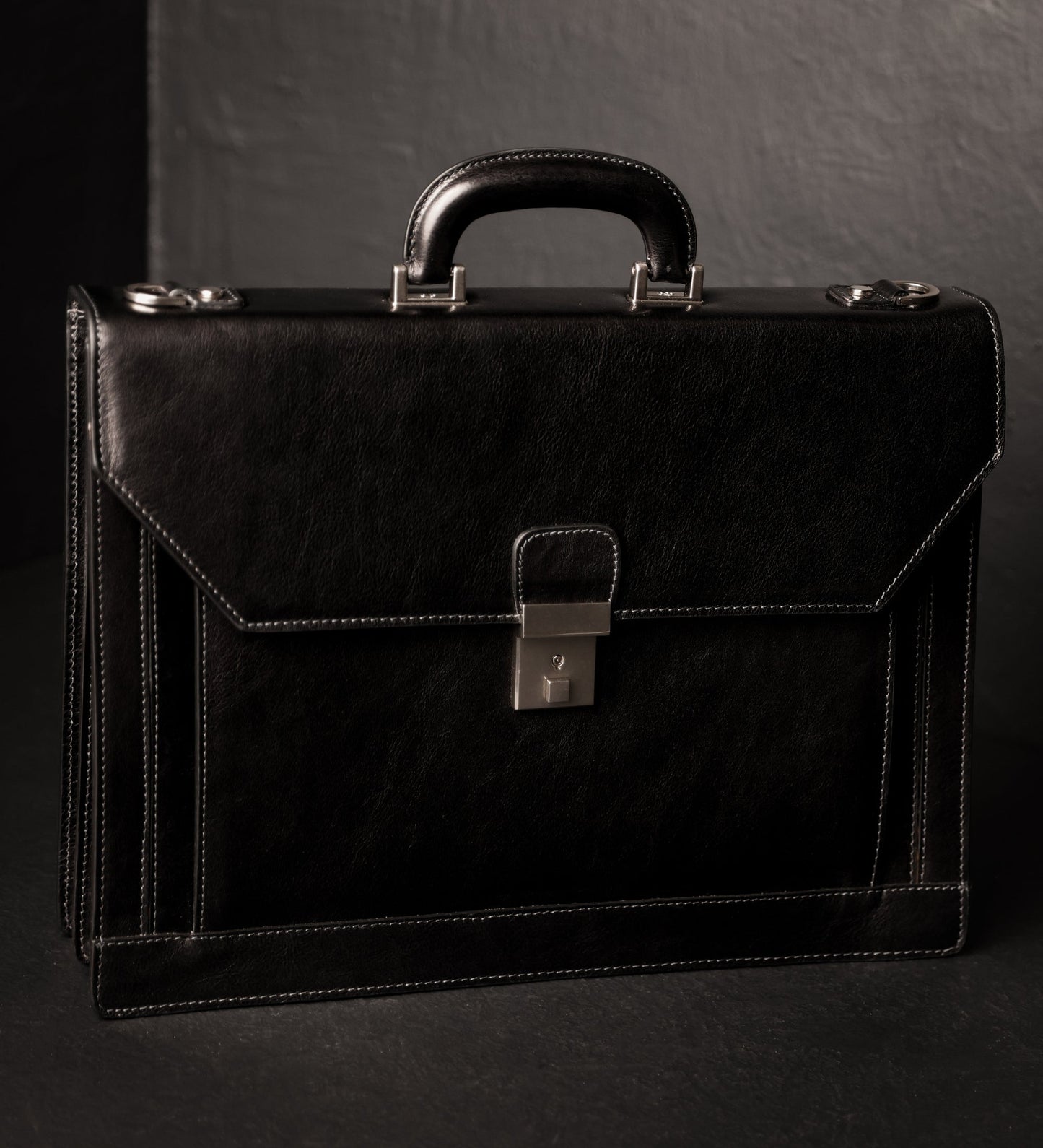 Grand porte-documents en cuir - L'homme invisible