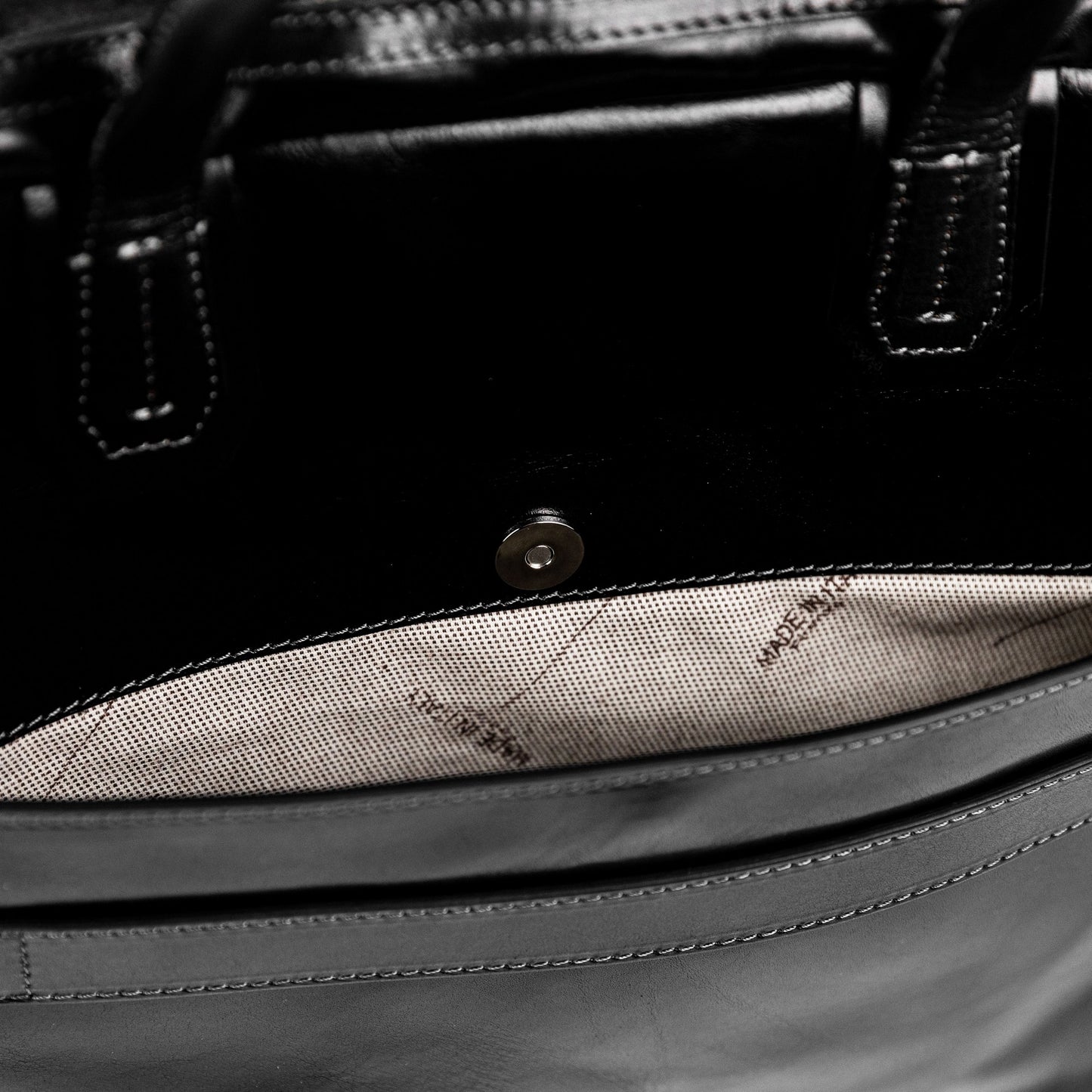 Grand sacoche en cuir pour ordinateur portable - Nostromo