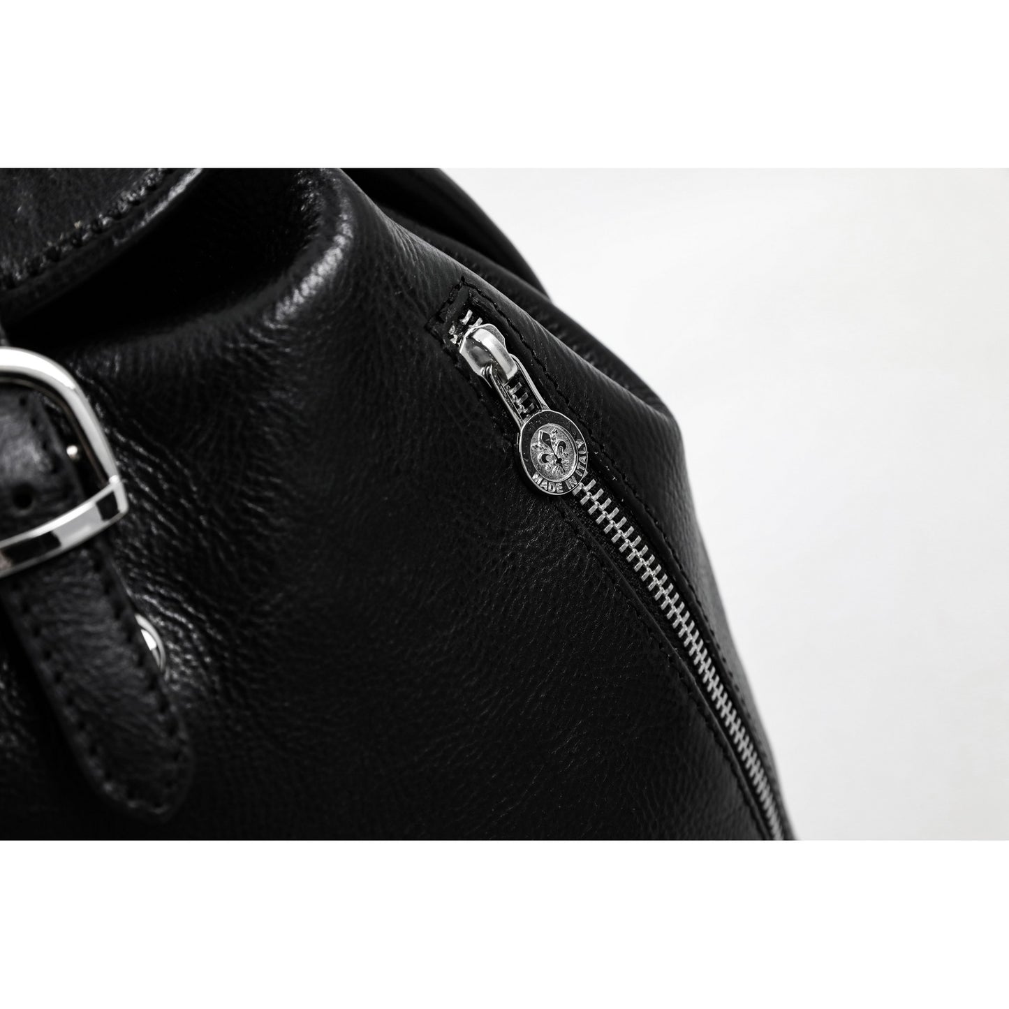 Sac à dos en cuir - White Noise