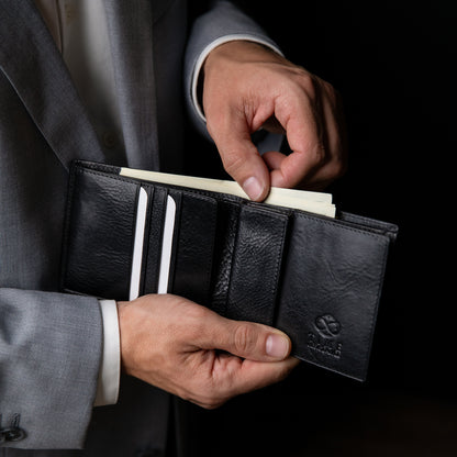 Leather Bifold Wallet - Daniel
