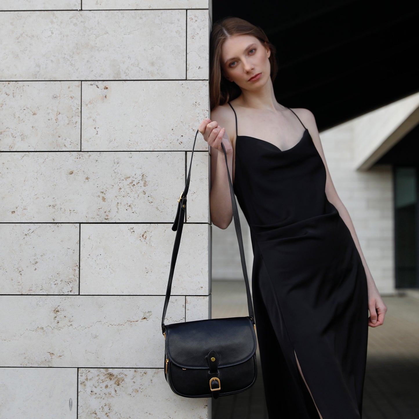 Sac en cuir pour le corps - Women In Love