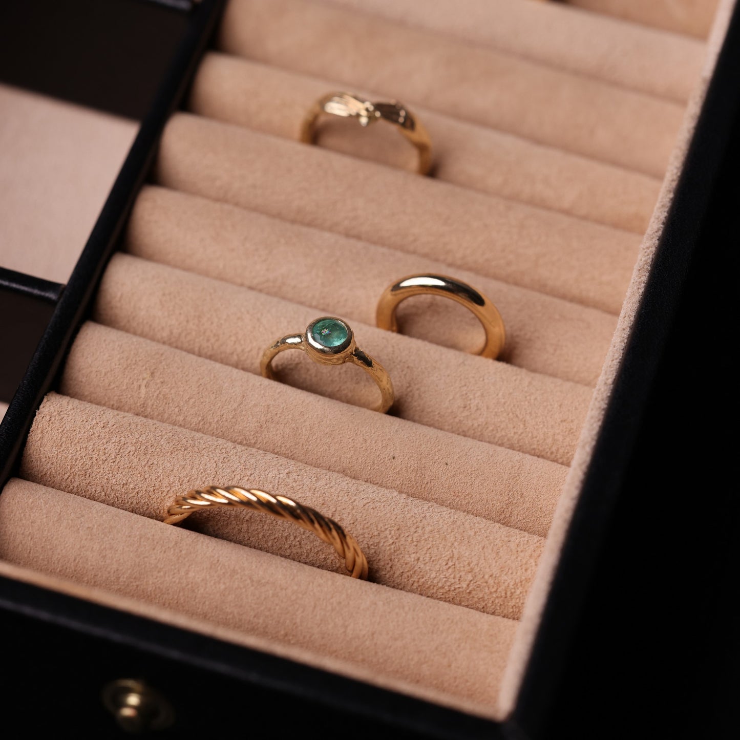 Leather Jewelry Box Accessory Box - The Line of Beauty