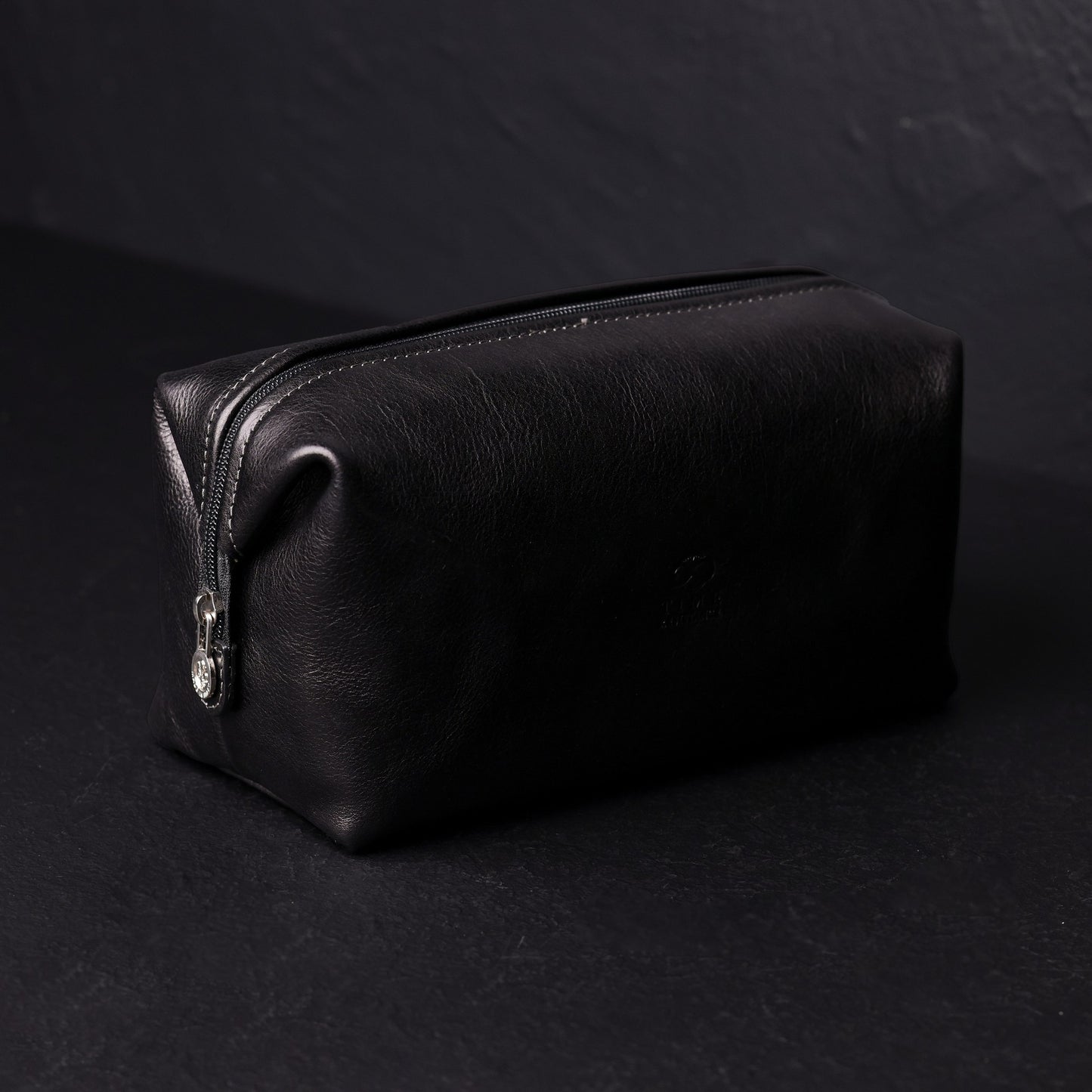 Trousse de toilette en cuir - Four Past Midnight