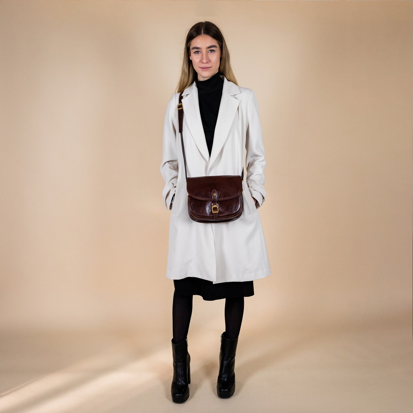 Sac en cuir pour le corps - Women In Love