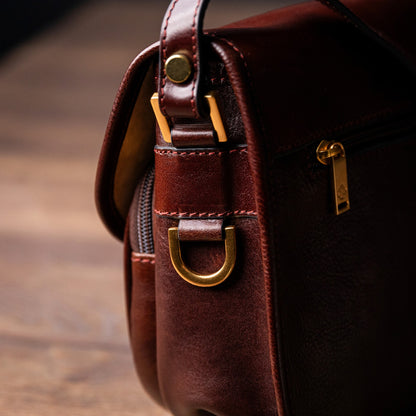 Sac en cuir pour le corps - Women In Love