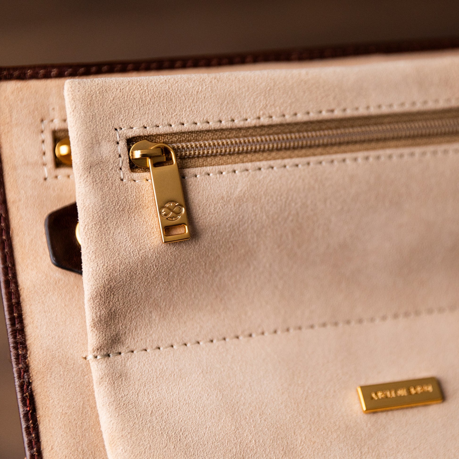 Leather Jewelry Case - Madame Bovary Accessories Time Resistance   