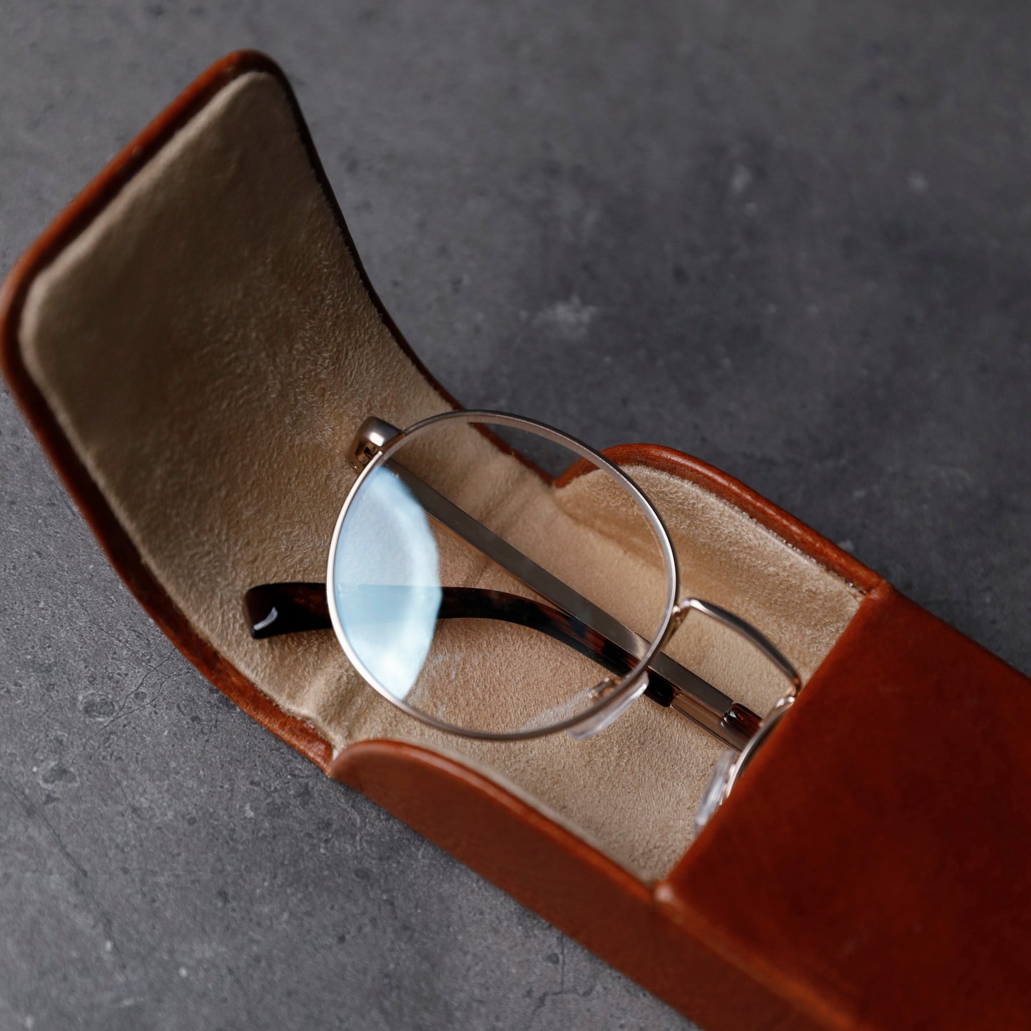 Leather Glasses Case - The Sign of Four