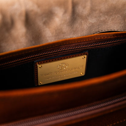 Sac en cuir pour le corps - Women In Love