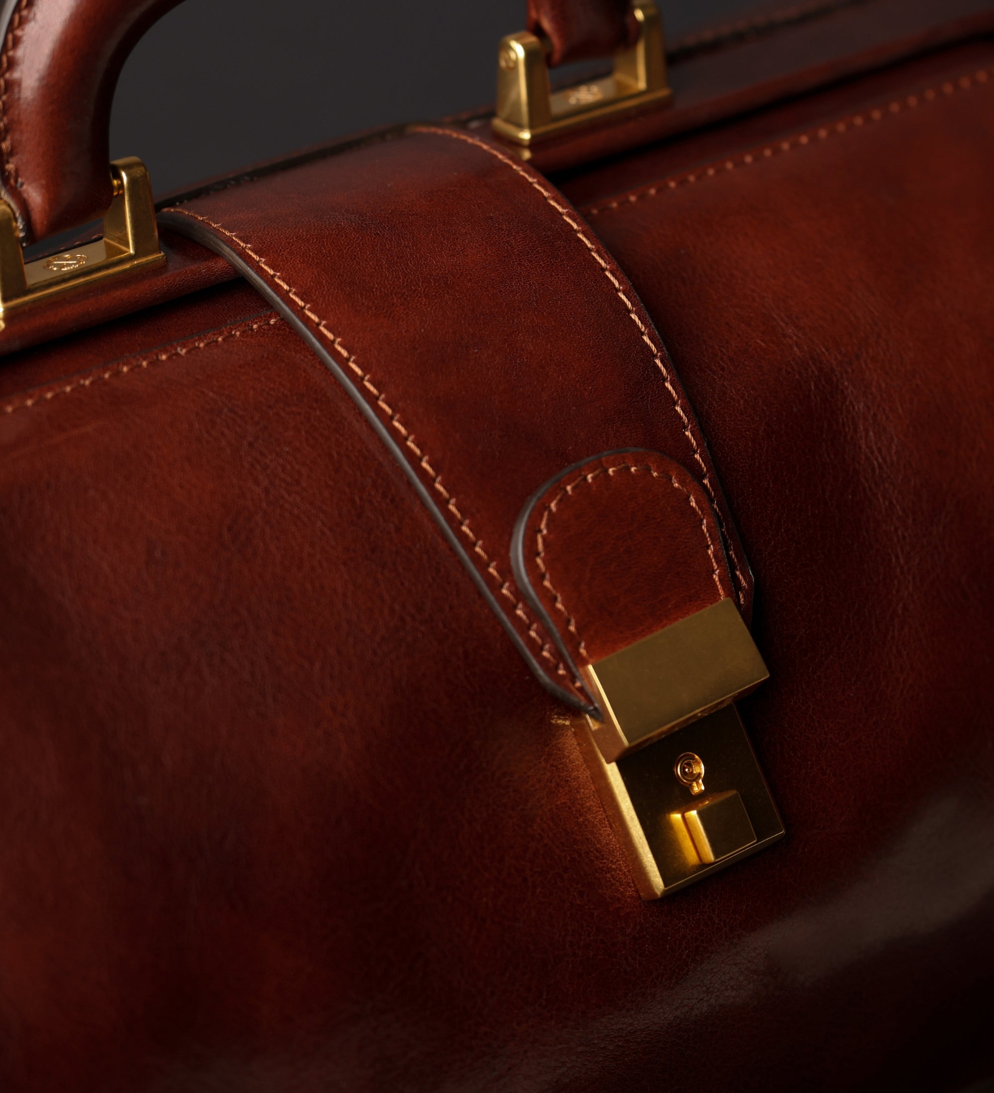 Small Leather Doctor Bag for Women - David Copperfield