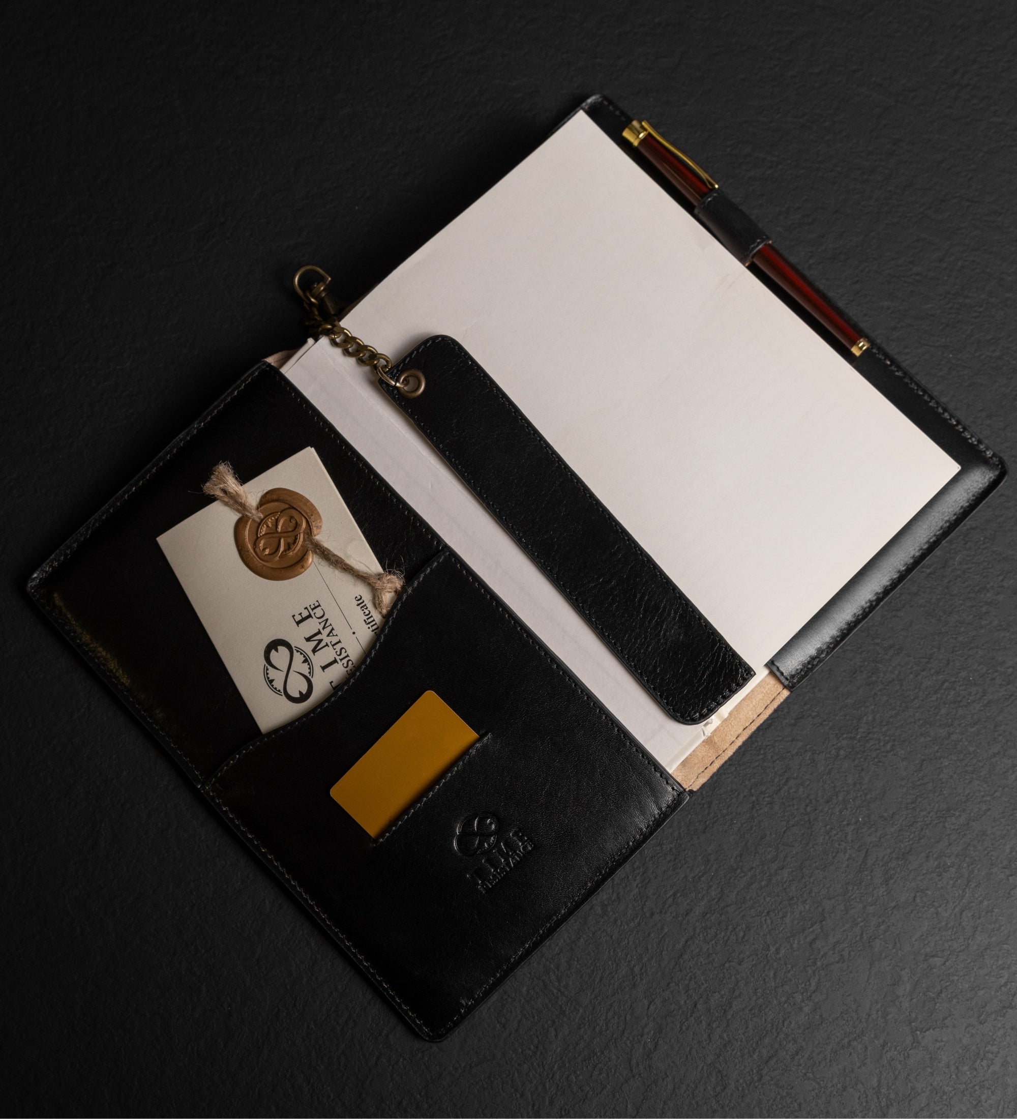 Womens Leather Journal with Refillable A5 Notepad - The Diary of a Nobody