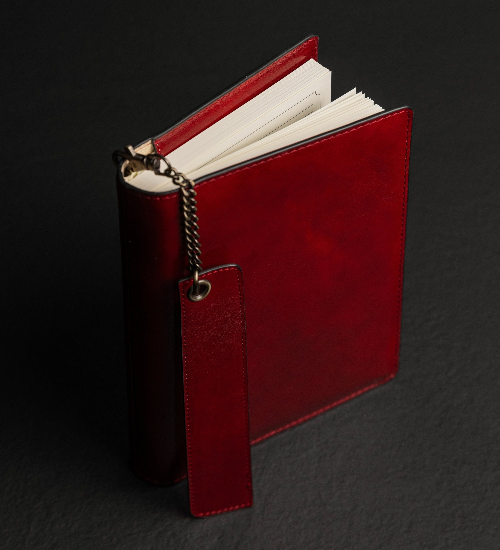 Womens Leather Journal with Refillable A5 Notepad - The Diary of a Nobody