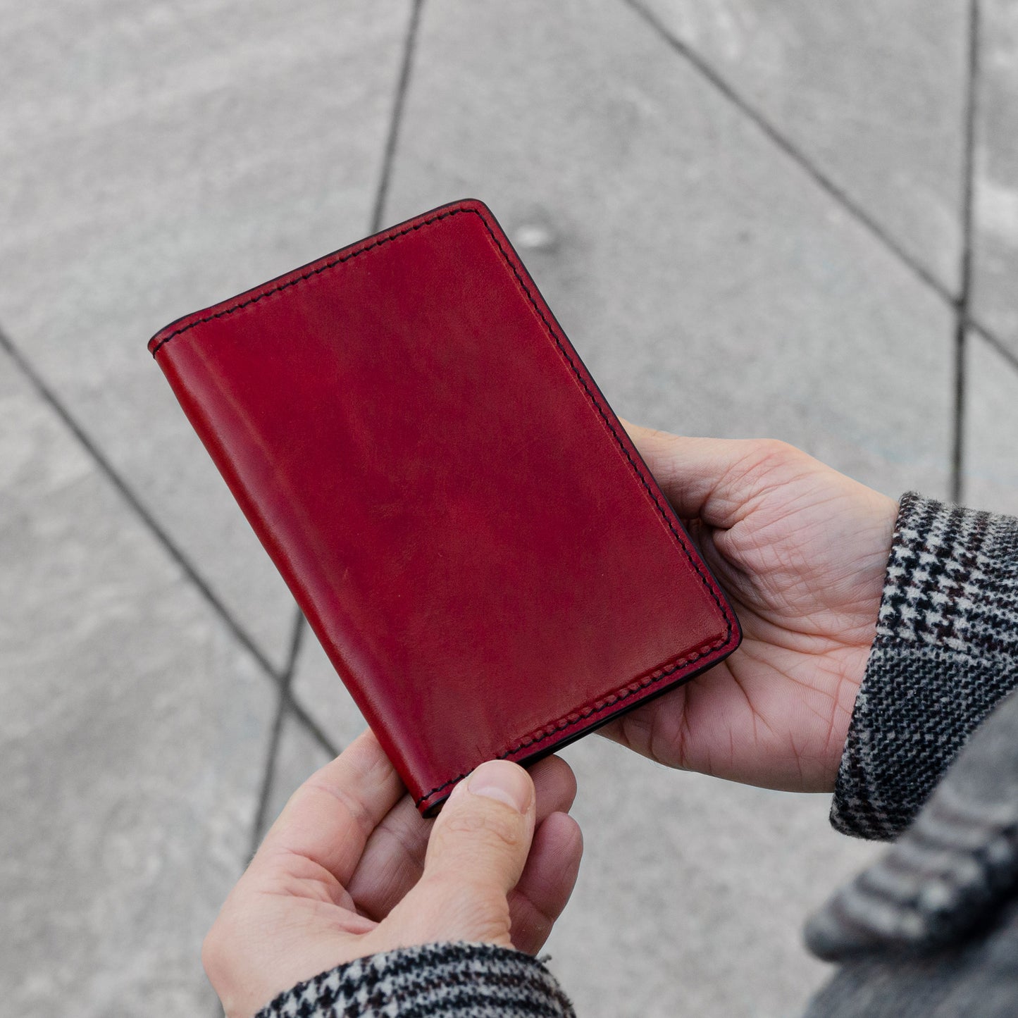 Small Leather Passport Holder - Gulliver's Travels Accessories Time Resistance   