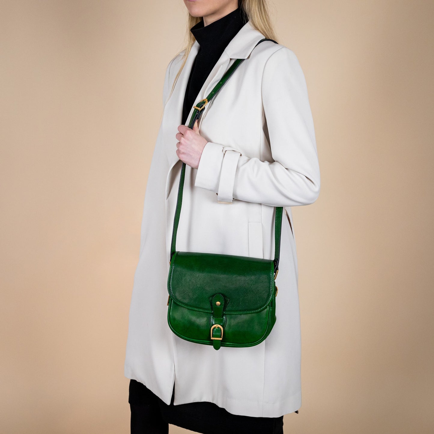 Sac en cuir pour le corps - Women In Love