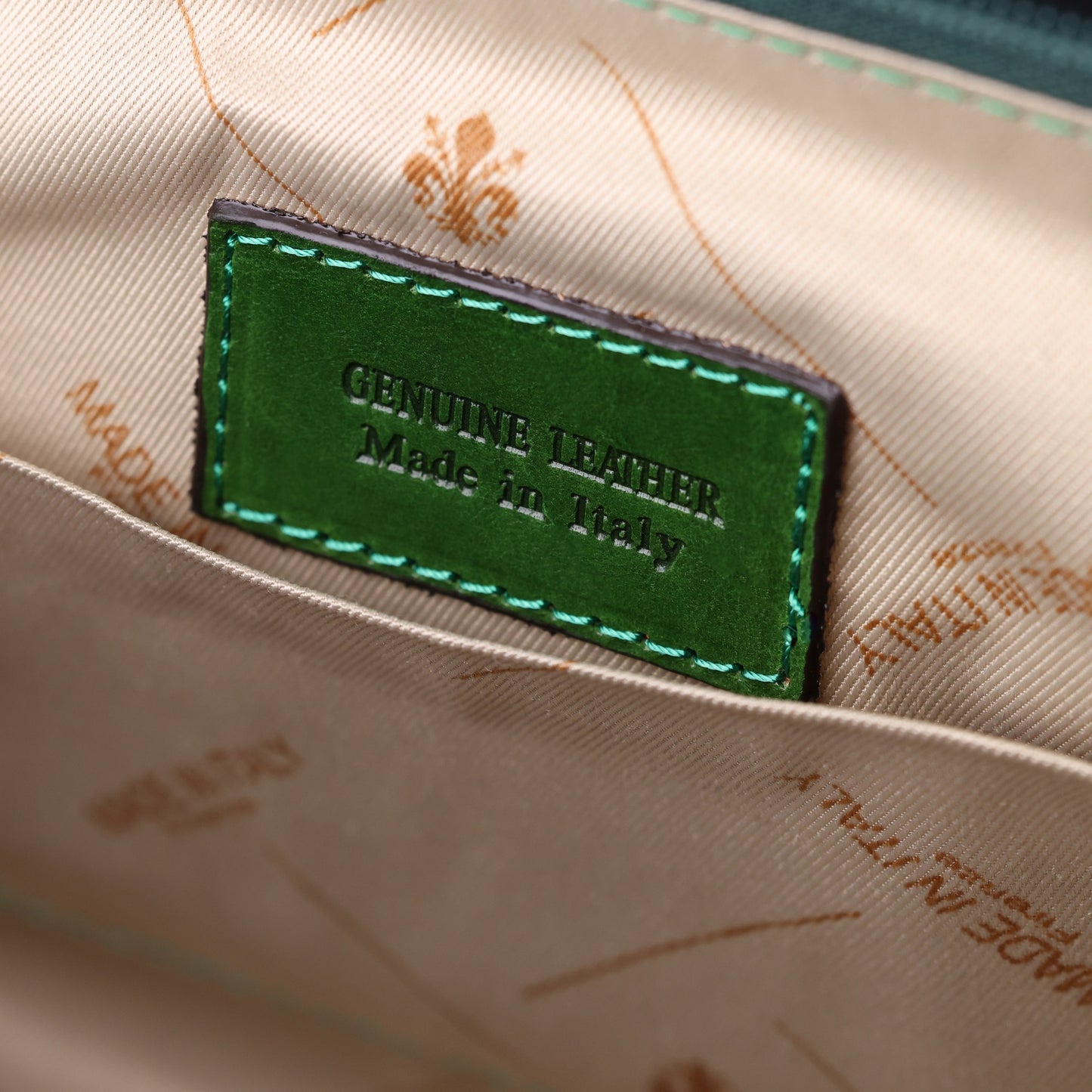 Trousse de toilette en cuir - Four Past Midnight