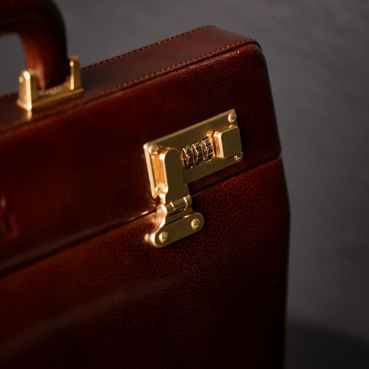 Attaché-case en cuir Porte-documents - The Golden Bowl
