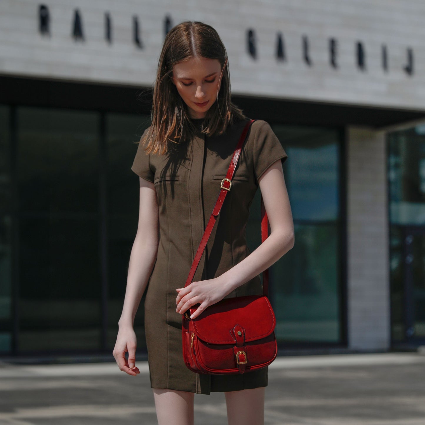Sac en cuir pour le corps - Women In Love