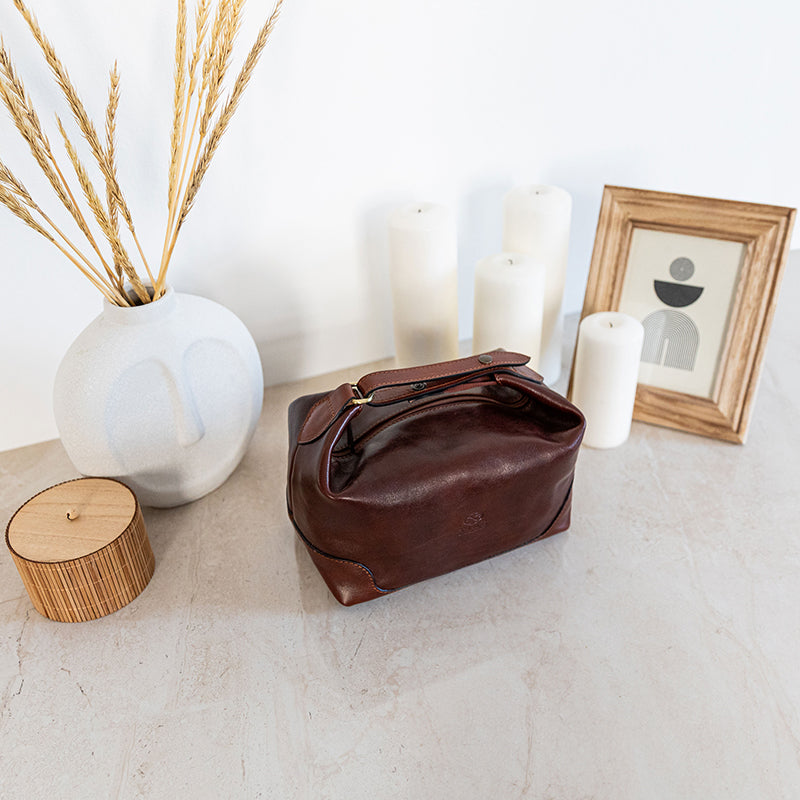 Leather Toiletry Bag - Autumn Leaves Accessories Time Resistance   