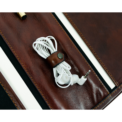 Leather A4 Documents Folder Organizer - The Call of the Wild Accessories Time Resistance   